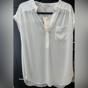 NWT Pleione Women’s White Short Rolled Sleeve Blouse